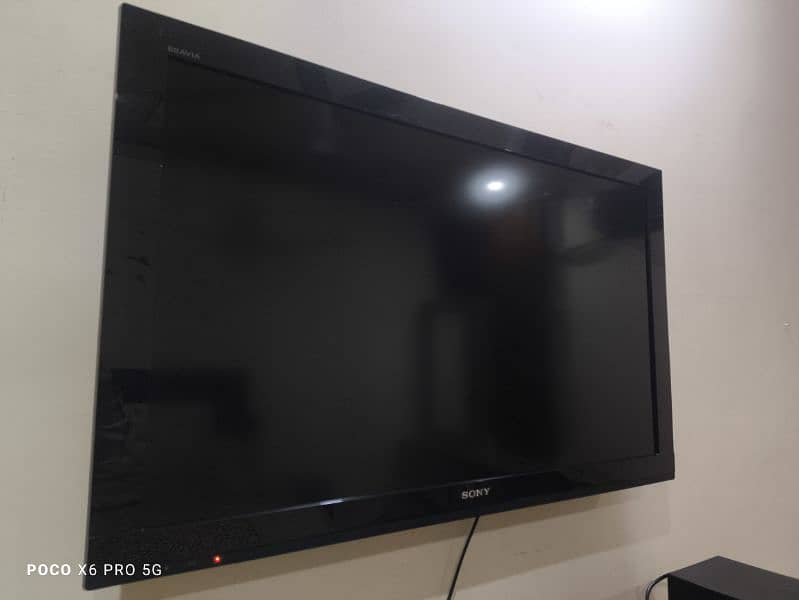 Sony Bravia TV (LCD) 1