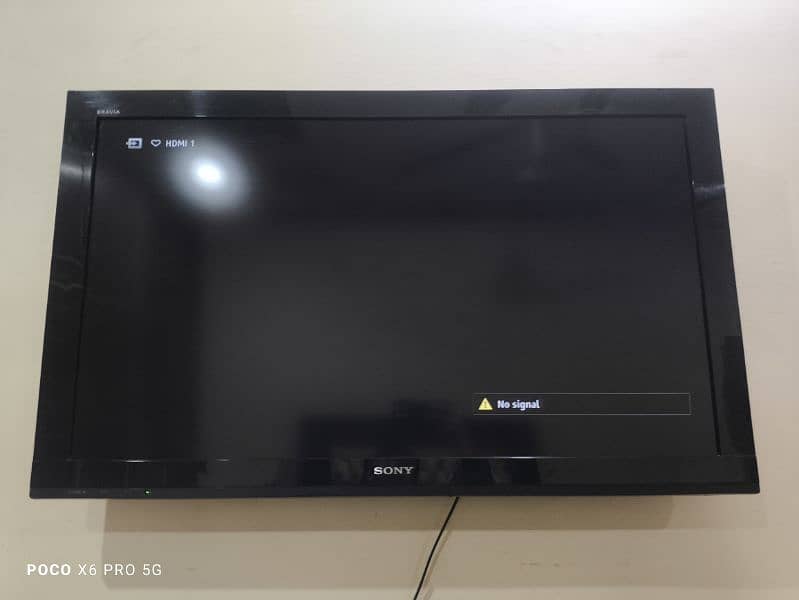 Sony Bravia TV (LCD) 5