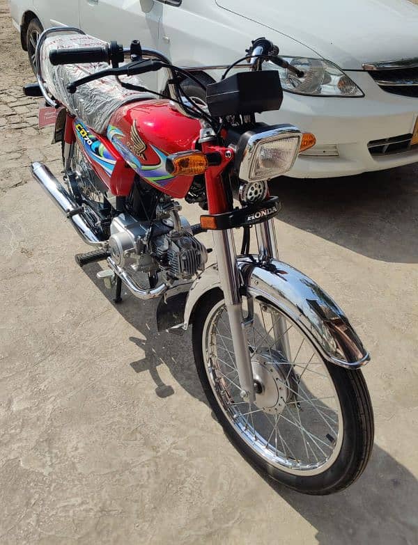 Brand New HONDA CD 70 2024 5