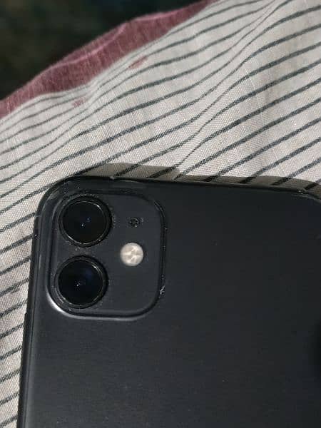 IPHONE 11 NON PTA 100% HEALTH 5