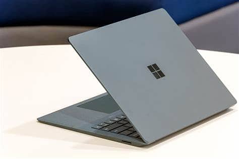 Microsoft Surface Laptop 2 0