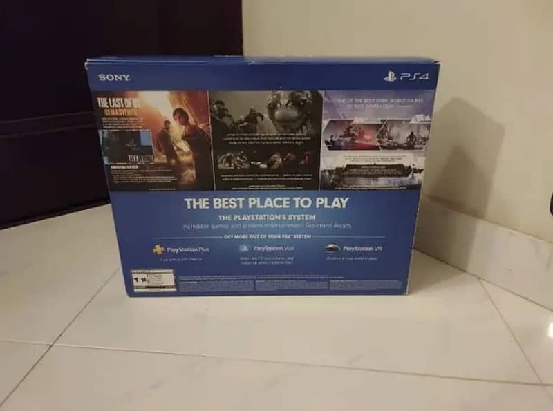 PS4 Slim 1-TB just like new 1