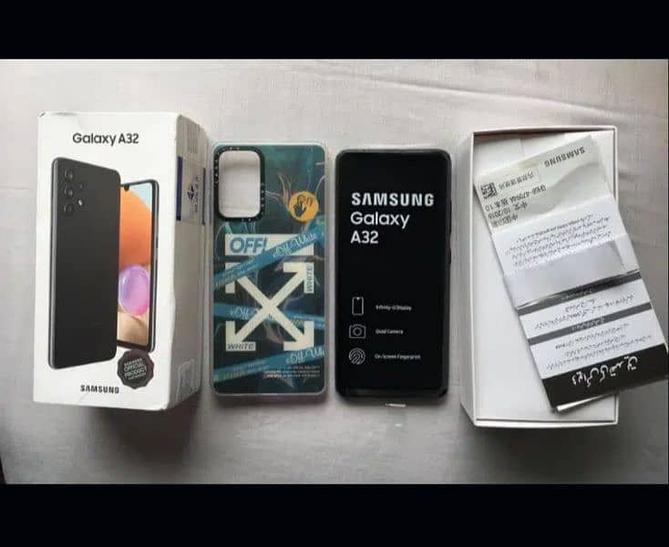 samsung a32 full box almost new 1