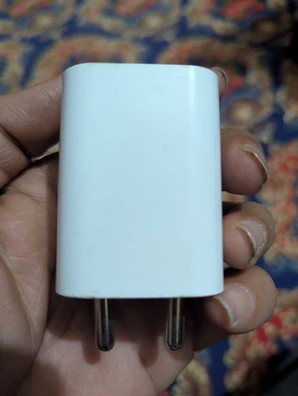 fast charger let v call me 0310 2240248 2