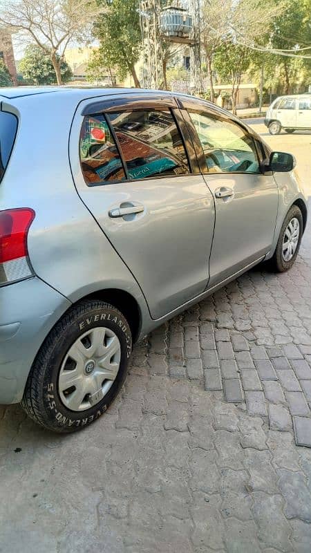 Toyota Vitz 2008 3