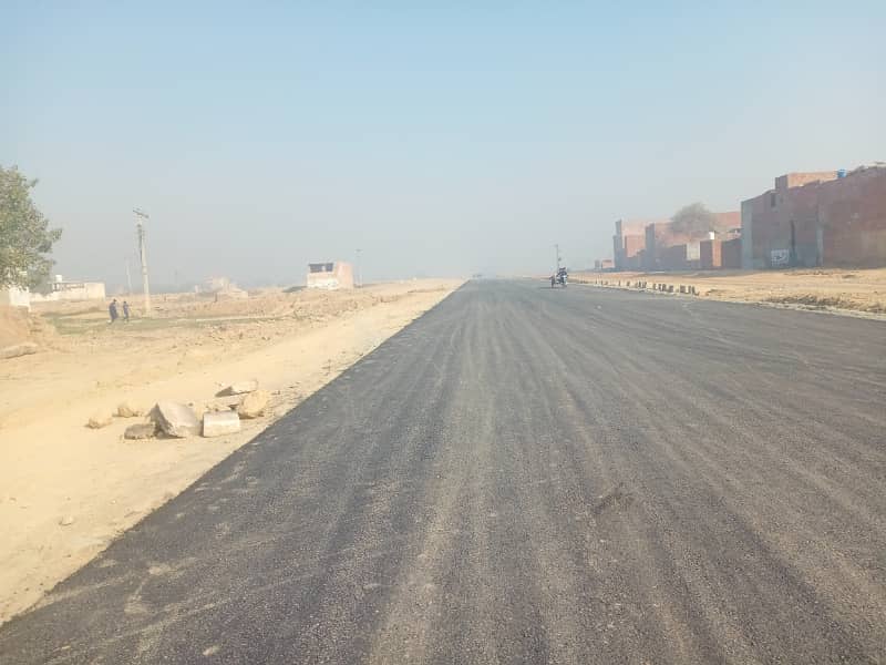 5 Marla corner commercial Plot for sale kahna nau near ferozpur road and new defence road Lahore 8