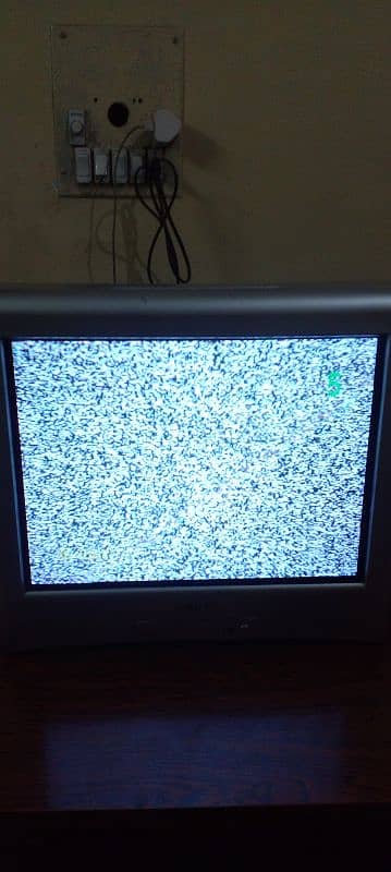 SONY WEGA 21" TV in Excellent Condition is Available 4