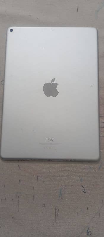 iPad air 3rd generation 64 GB. 1