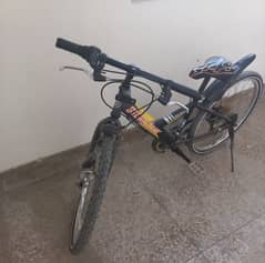 Good condition latest bicycle available with gears