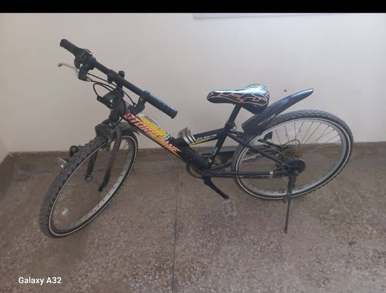 Good condition latest bicycle available with gears 3