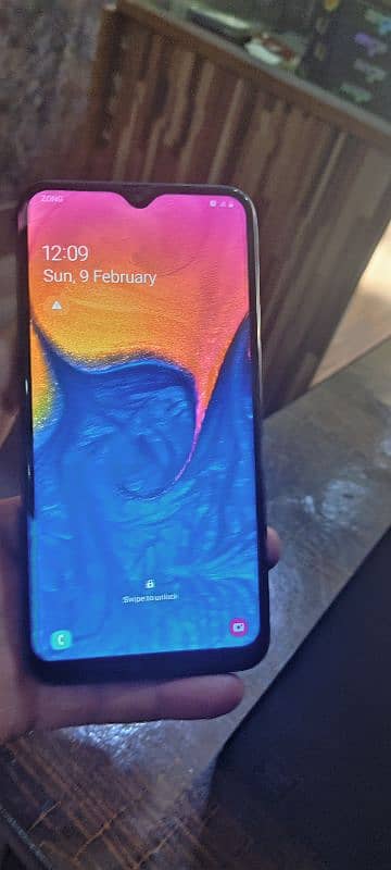 Samsung Galaxy a10 4