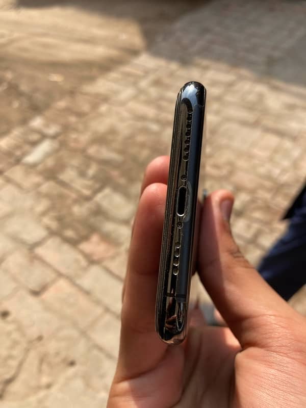 iphone Xs Max Official Pta 256GB 4