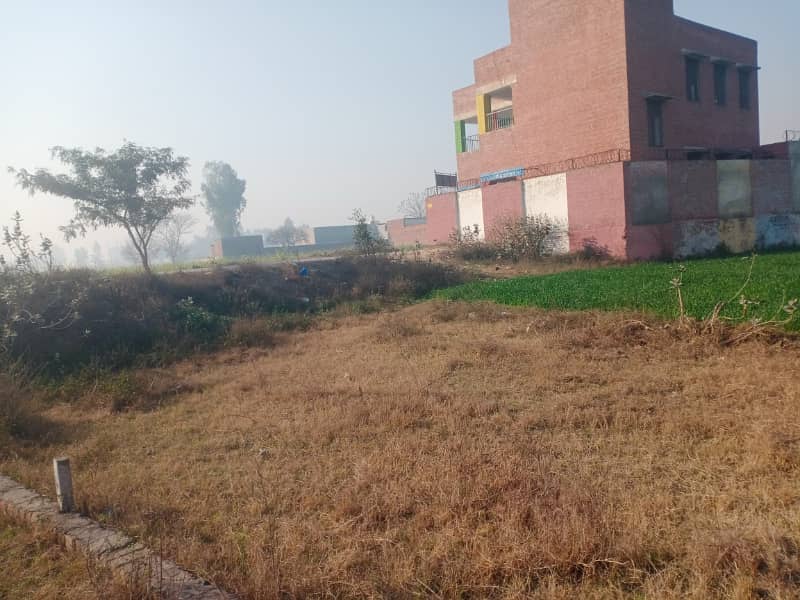 4.5 Marla commercial Plot front 40ft kahna nau near ferozpur road and new defence road Lahore 4