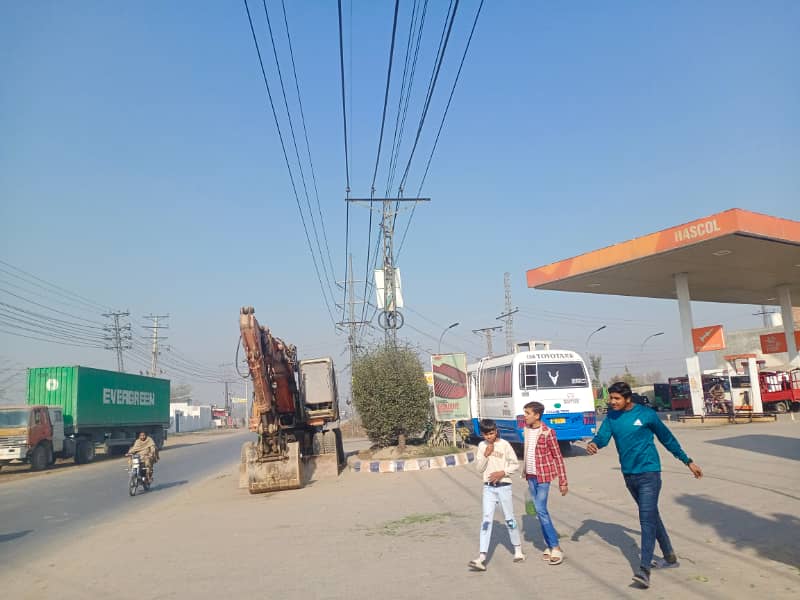 4.5 Marla commercial Plot front 40ft kahna nau near ferozpur road and new defence road Lahore 11