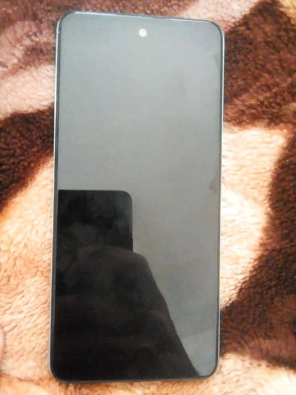 Infinix smart 8 4/64 1