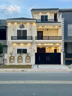 7 Marla House for Sale New Metro City Kharian 80ft Road