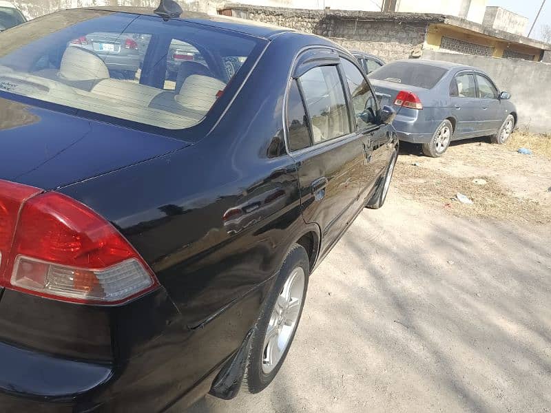 Honda Civic Oriel 2006 6