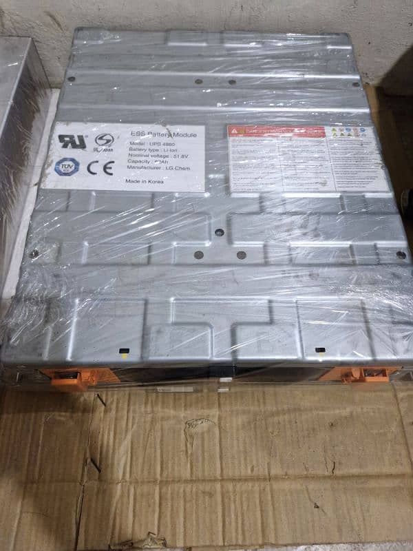LG Lithium Ion 51.8V 62Ah battery 2