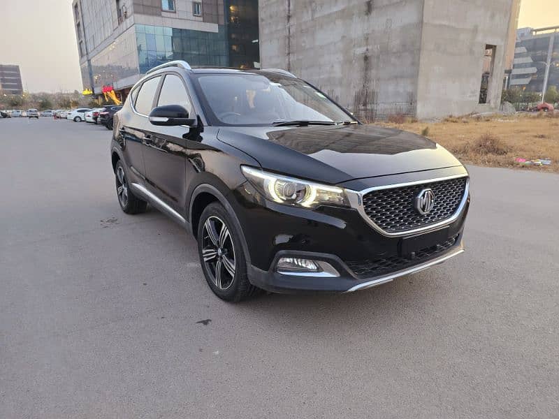 MG ZS 2021 in out class condition for sale in Islamabad 1