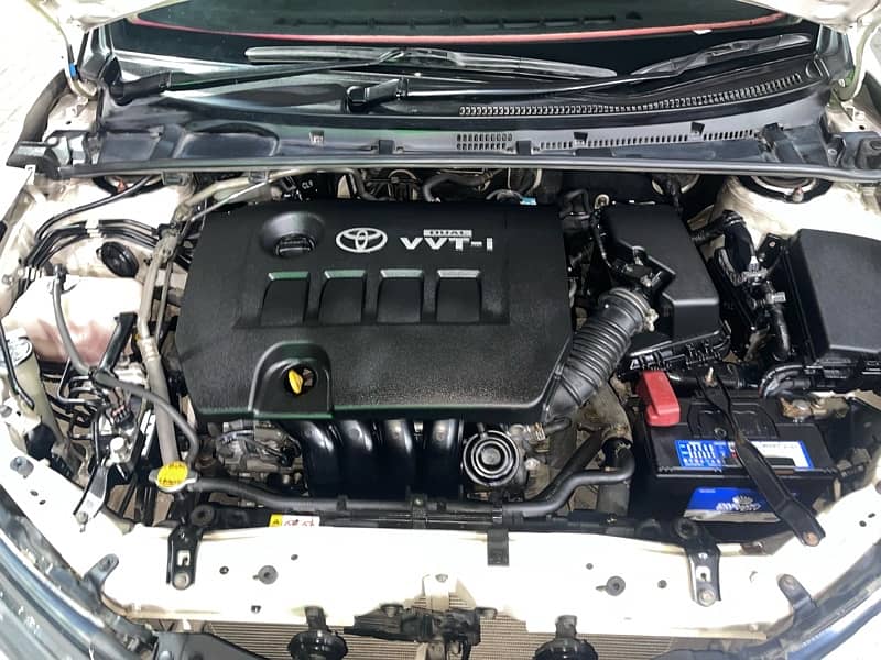 Toyota Altis Grande 2018 13