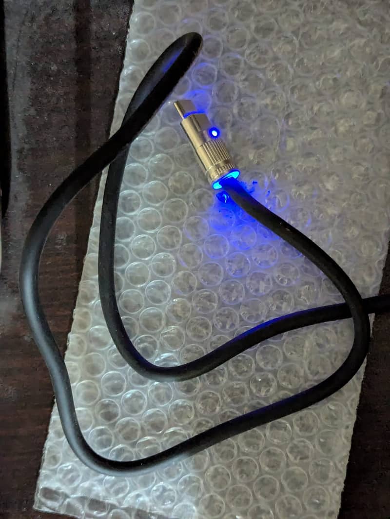 fast charging cable andriod and type c dono available hain call me 03 2