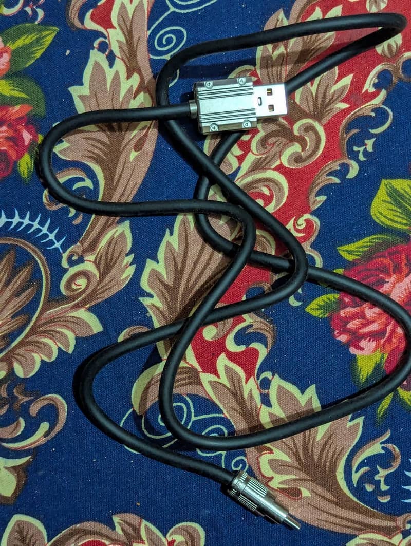 fast charging cable andriod and type c dono available hain call me 03 5