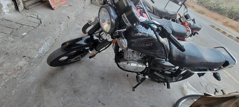 suzuki bike up for sale 0