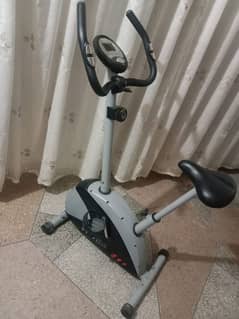 exercise cycle 150 kg waited spotted