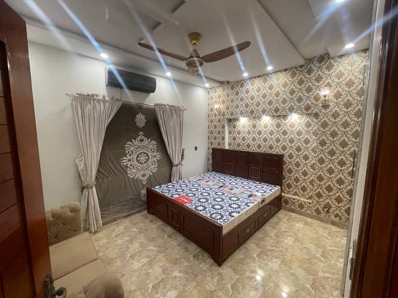 5 Marla Fully Furnished House Near Park & Masjid with 3 bedrooms availale for sale at a very prime location of Rafi Block, Bahria Town Lahore 5