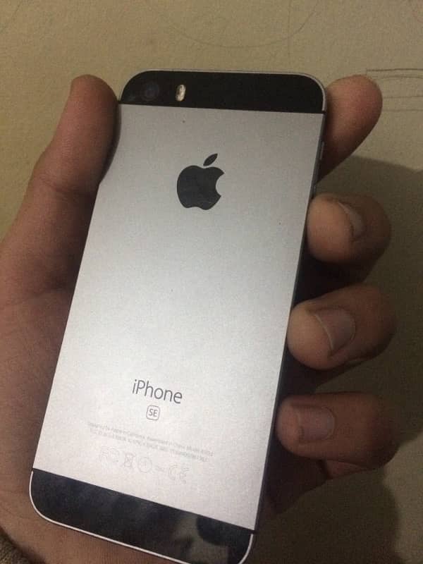 iPhone 5se non pta 3