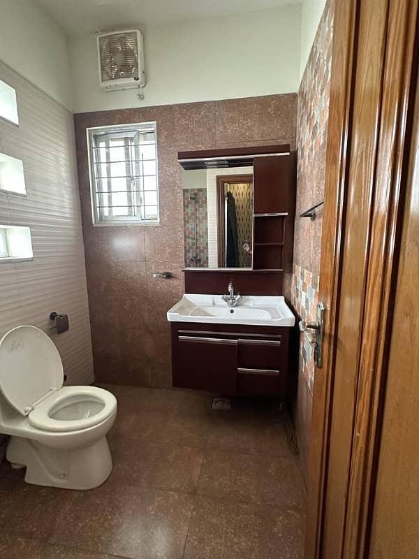 10 Marla Furnished House Available For Rent In Overseas B Block Bahria Town Lahore 27