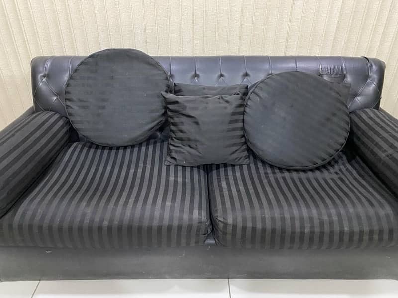 Good Quality Sofa Urgent Sell at low price 2