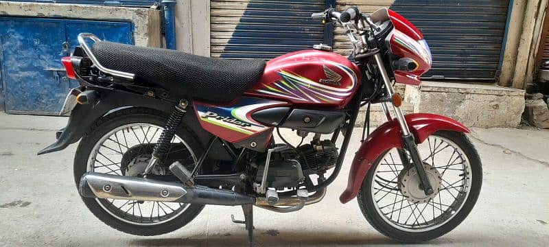 I,am selling my bike bike honda prider 2019 model 0