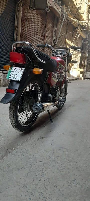 I,am selling my bike bike honda prider 2019 model 5