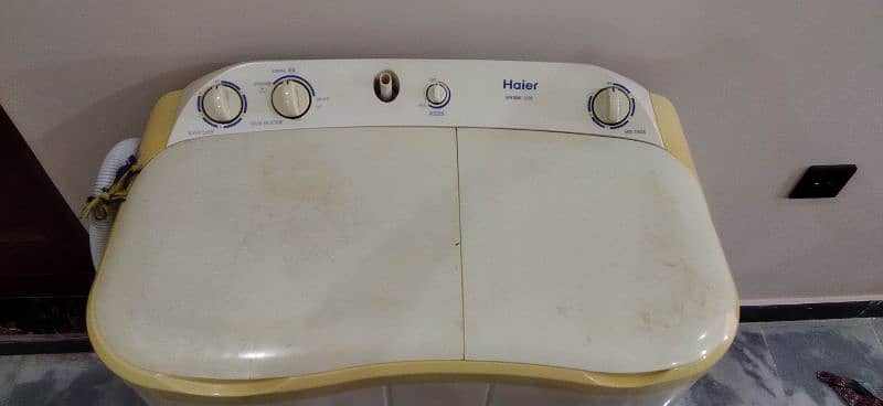 Hair Twin Tub Washing Machine 1