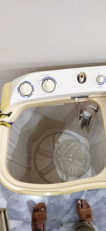 Hair Twin Tub Washing Machine 4