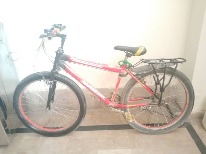 Very good condition off road cycle 6gear fat bike 0