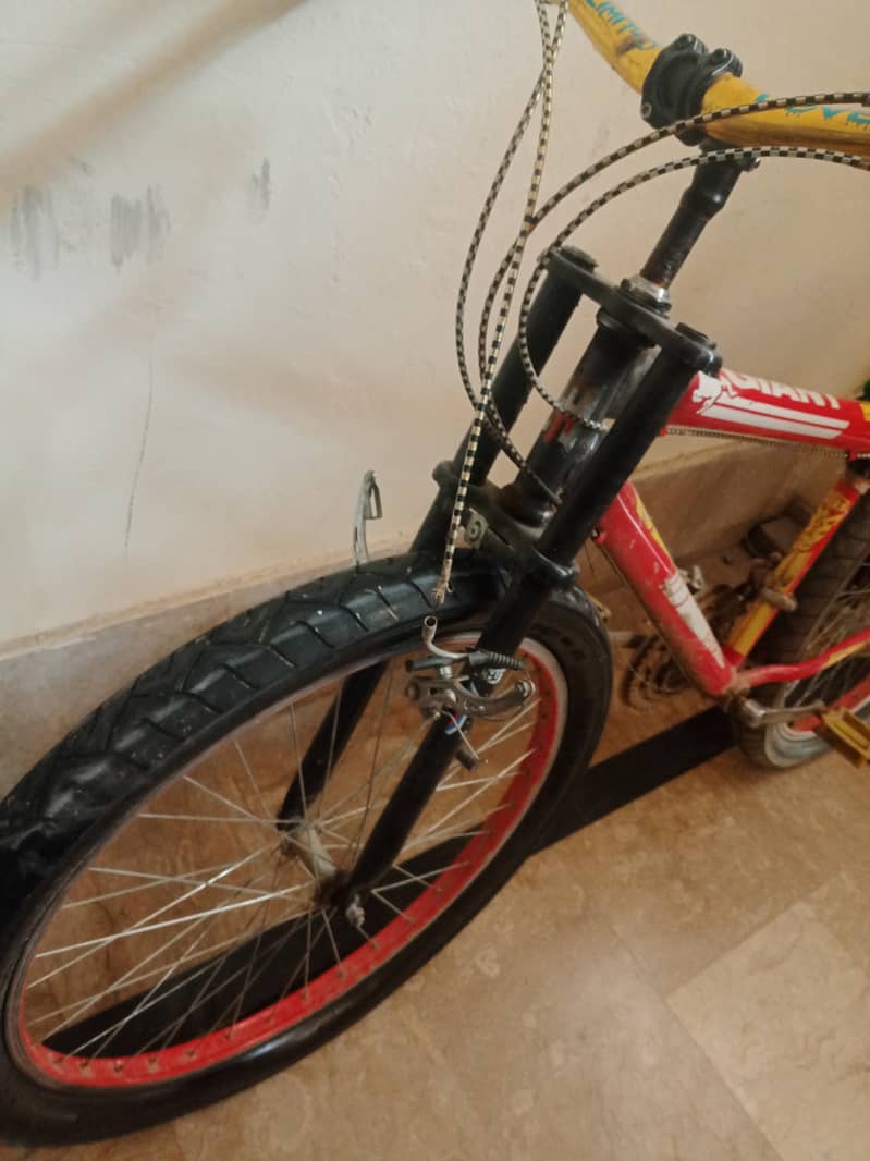 Very good condition off road cycle 6gear fat bike 3