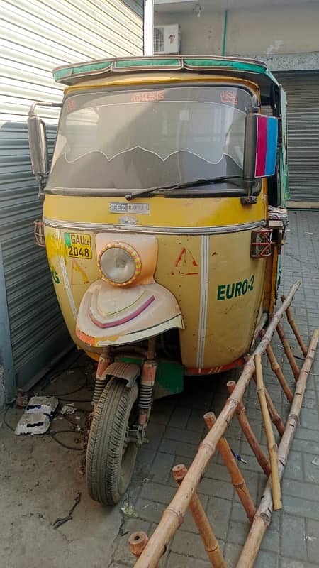 Tez Raftar CNG RICKSHAW 1