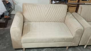 VIP sofa set available in reasonable price