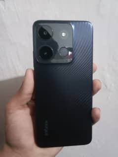 Infinix other model smart 7, price 15000, 4 ram 64 memory with charger