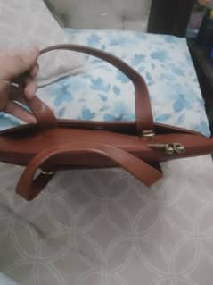 Silk skin leather bag.