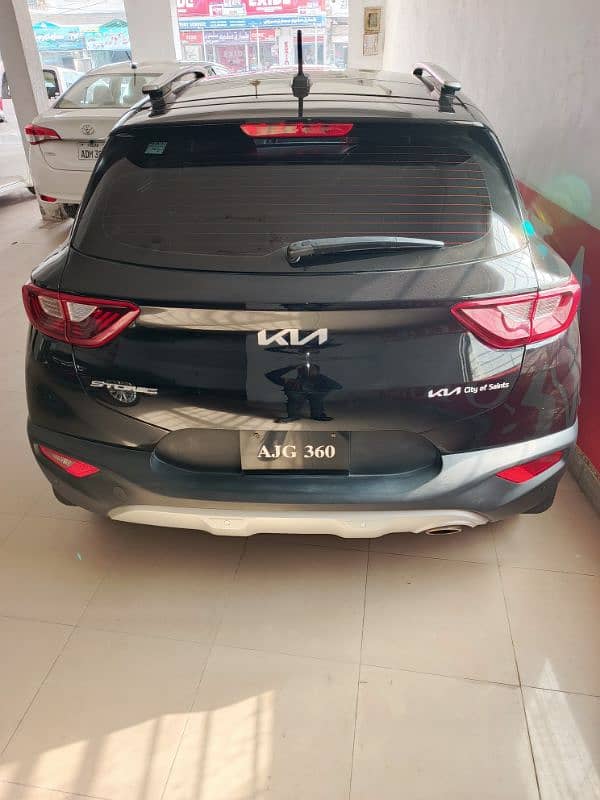 KIA Stonic 2021 3