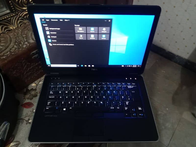 Gaming Laptops corei5 and corei7 with 2gb 3d card 8gb ram & 500gb disk 11