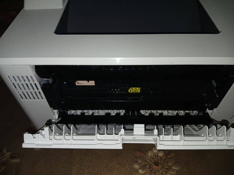 HP LaserJet Pro M402dn A+ Condition 6