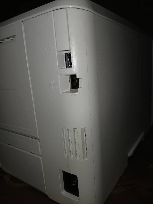 HP LaserJet Pro M402dn A+ Condition 11