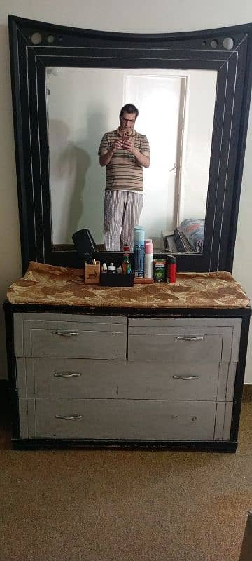 Dressing Table 1