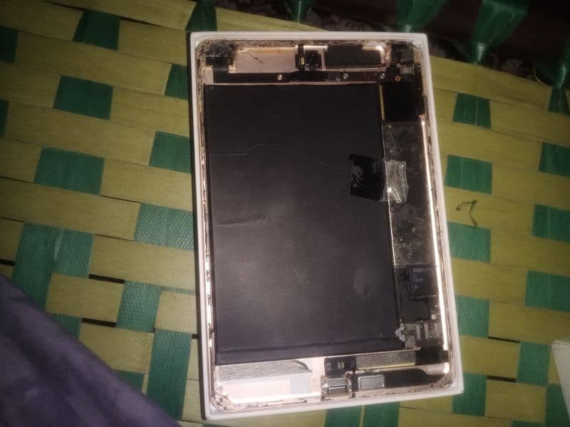 iPad mini 5 board battery 4