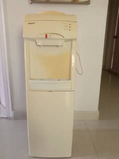 Orient Water Dispenser