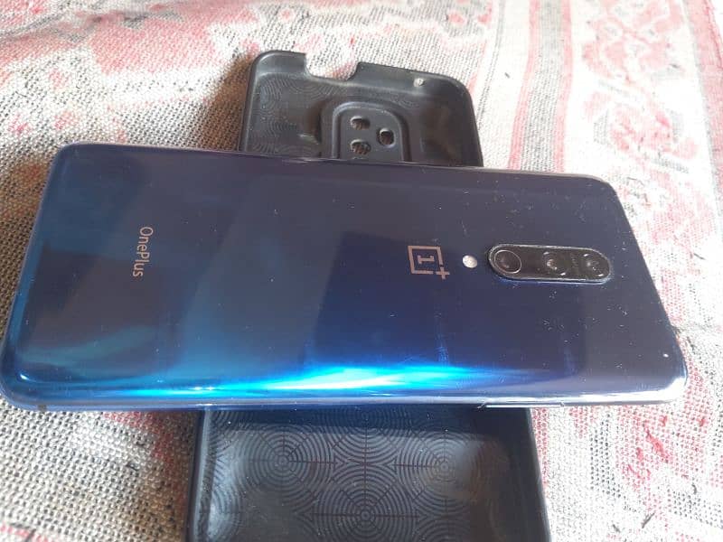 OnePlus 7 pro. . 8+5. . 256 gb. . Exchange possible. . Read add 9